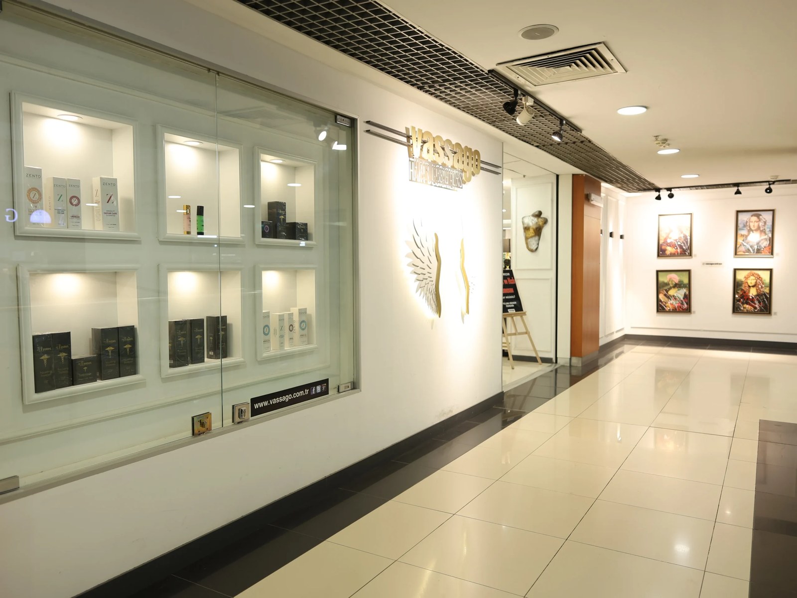 Salon Vitrini